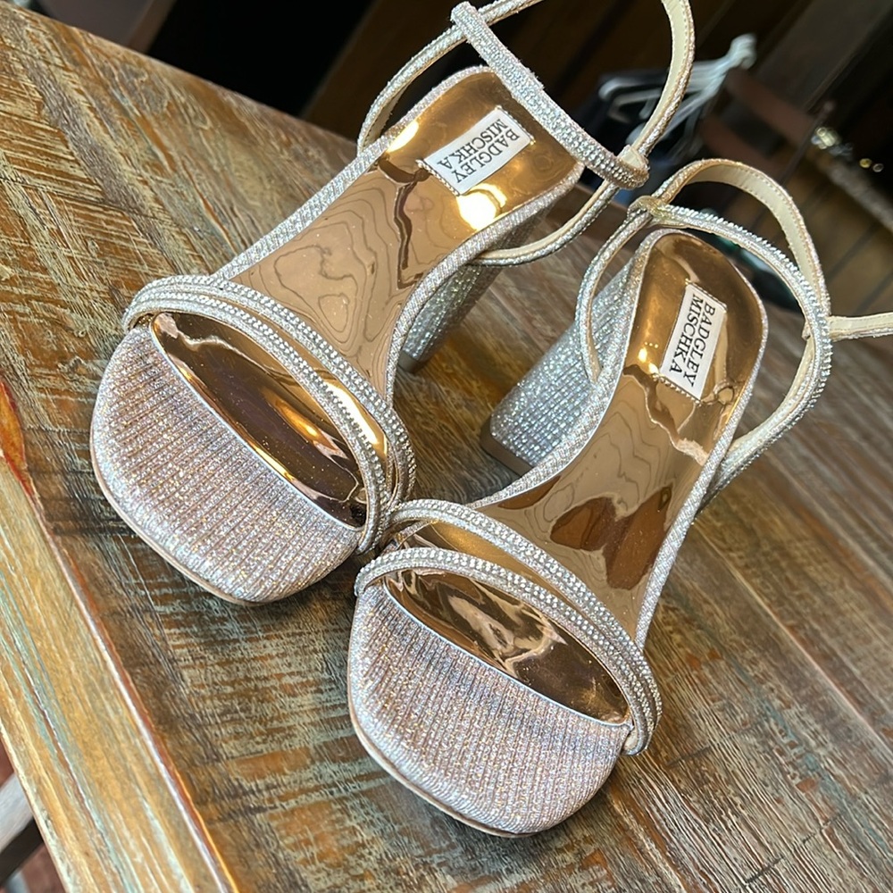 Brand new authentic Bartley Mischa silver sandal,with 3 1/2” block heel.
